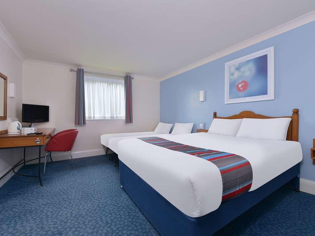 Travelodge Bromsgrove Marlbrook Habitación foto